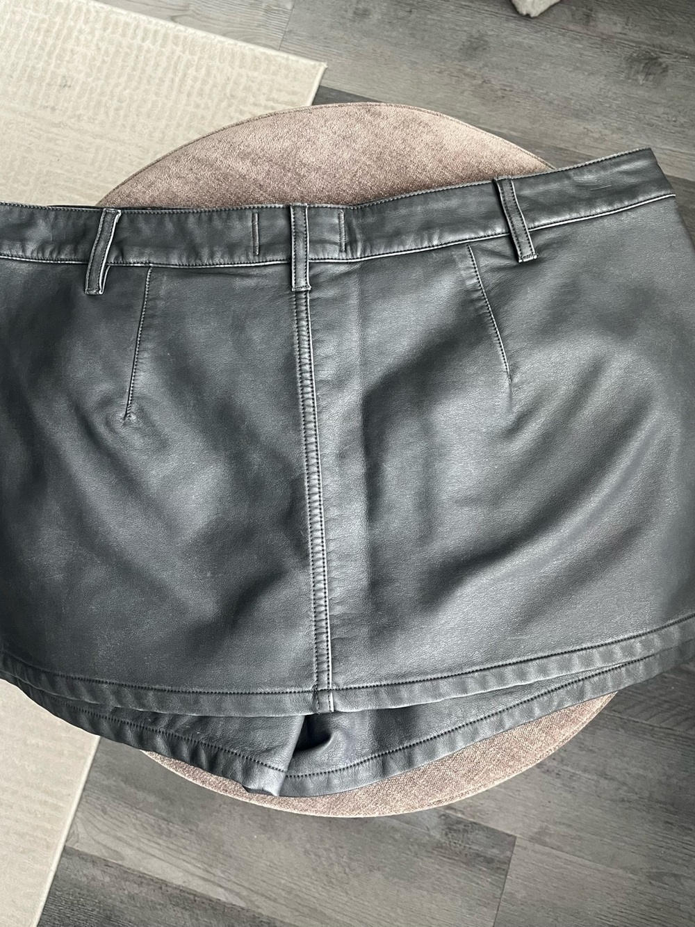 We The Free Gallivanting Vegan Peekaboo Skort - Picture 3 of 4
